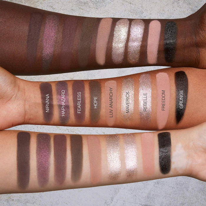 Pretty Grunge Eyeshadow Palette - DVA