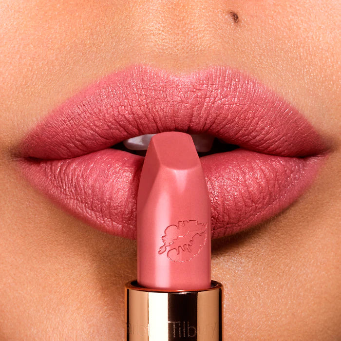 K.I.S.S.I.N.G Satin Shine Lipstick - DVA